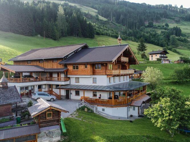 Kaeferhof Apartment In A Perfect Location For Hiking Dorf  Bagian luar foto